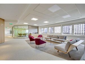 Location Local Professionnel 5 775m²