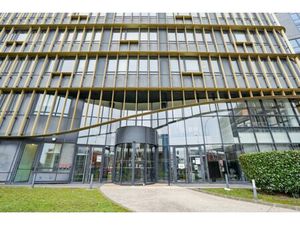 Location Local Professionnel 1 695m² MONTROUGE 92120