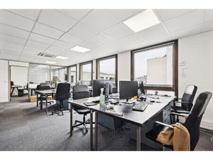 Location Local Professionnel 186m² MONTROUGE 92120