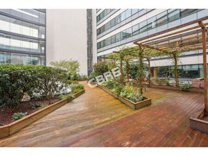 Location Local Professionnel 2 666m²