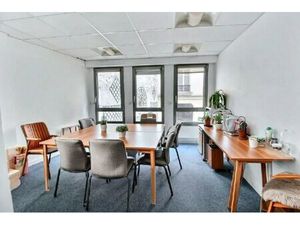 Location Local Professionnel 165m²