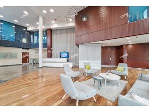 Location Local Professionnel 907m²