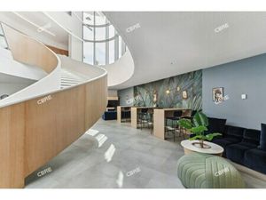 Location Local Professionnel 877m²