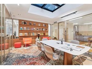 Location Local Professionnel 376m²