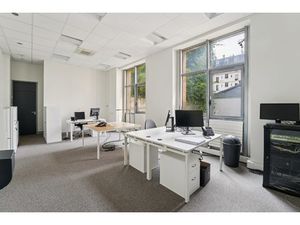 Location Local Professionnel 45m²
