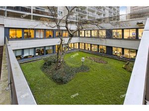 Location Local Professionnel 3 535m²