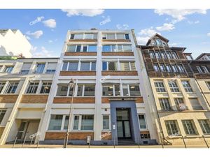 Location Local Professionnel 1 110m²