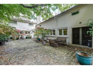 Location Local Professionnel 156m²