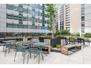 Location Local Professionnel 1 127m² PARIS 15ème