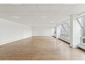 Location Local Professionnel 108m²