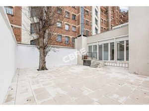 Location Local Professionnel 278m² PARIS 15ème