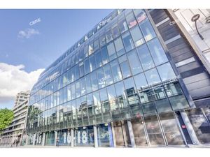 Location Local Professionnel 2 409m² PARIS 19ème