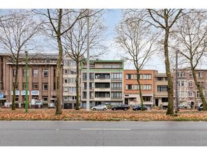 Appartement te koop in Berchem met 3 slaapkamers