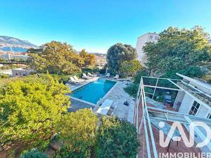 Vente Immeuble Piscine à La Seyne-sur-Mer (83500) : à vendre Piscine / 427m² La Seyne-sur-