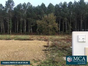 Terrain à bâtir à Saint-Martin-d'Oney (40090)