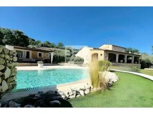 Maison de luxe de 6 pièces en vente à Saint-Paulet-de-Caisson  Occitanie