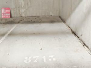 Parking / box Les Sables D Olonne - Secteur YLIUM