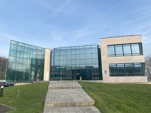 Achat Local Professionnel 2 848m²