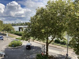 Location Local Professionnel 116m²