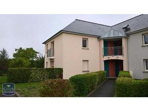 Location Appartement 2 pièces 54m² VIVY 49680