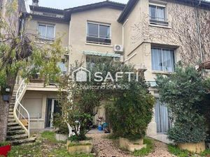 Vente immeuble 361 m² Cazaubon (32150)