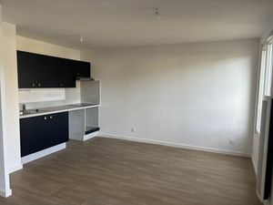 Location appartement 3 pièces 71 m² à Castelnau-le-Lez (34170)