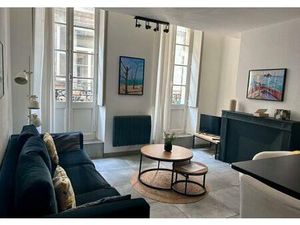 Location appartement 3 pièces 55 m² à Bordeaux (33000)