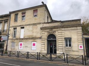 Achat Local Professionnel 796m²