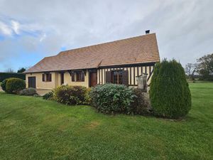 Maison contemporaine proche du ville de Moyaux