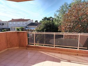 Vente appartement 4 pièces 84 m² Sainte-Marie-la-Mer (66470)