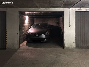 Loue garage Cannes rue Viglieno proche Carnot