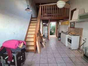 MAISON DE VILLAGE à LEVENS (06670)