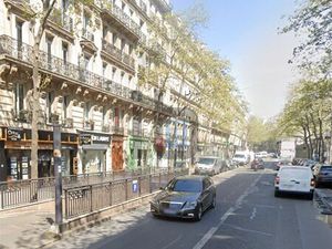 Boutique 79 m² PARIS