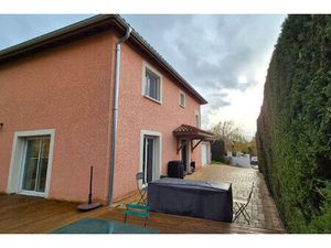 Vente maison 5 pièces 110 m² Val d'Oingt (69620)