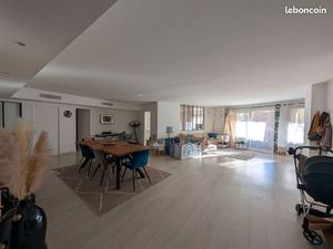 Appartement - 3 pieces - 125 m3 - Quartier Le Cannet Mairie