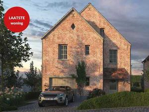 Luxueuse villa neuve avec une vue unique sur la verdure