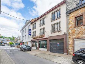 Maison de commerce et logement à Houffalize