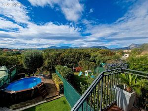 À vendre – Charmant duplex avec jardin  esprit maison – 60 m² – 3 pièces – 390 000