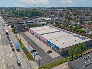 Bien professionnel à louer à Sint-Eloois-Vijve € 4.335 (L7P8M) | Zimmo