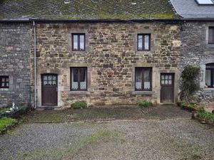 Maison de village à Samart