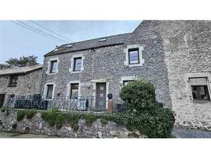 Maison avec garage et jardin séparé