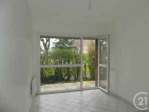 Appartement Studette à louer - 1 pièce - 13 98 m2 - Maurepas - 78 - ILE-DE-FRANCE