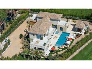 Maison de luxe de 9 pièces en location à Saint-Tropez  Provence-Alpes-Côte d'Azur