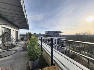ULB-DELTA : Superbe penthouse avec terrasse & parking