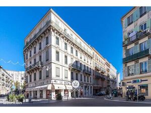 Boutique 30 m² Nice