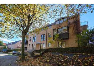 Duplex 3 chambres remis à neuf avec 2 terrasses