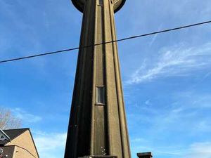 Ancien château d'eau sur terrain de 494 m² à Obourg
