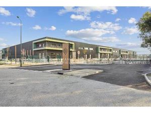 Local d'activités à louer