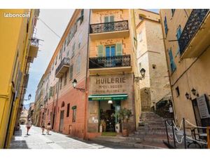 Local commercial / vieux Menton / rare / 11m2
