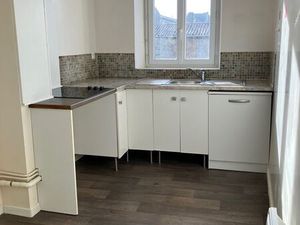 CAVIGNAC (33) APPART T3 1er étage